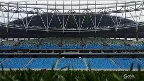 梅西称取代皇马C罗不易，阿扎尔同样出色